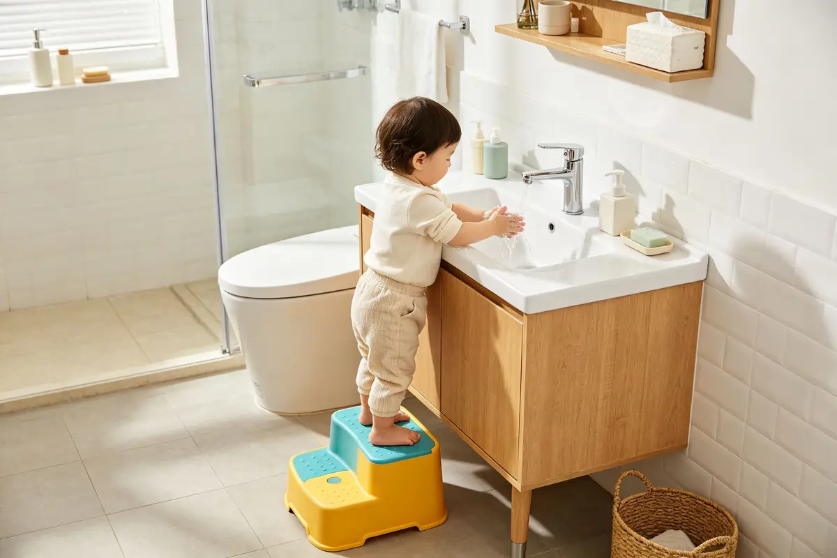 Best Baby Step Stool 2026: Non-Slip & Two-Step Picks