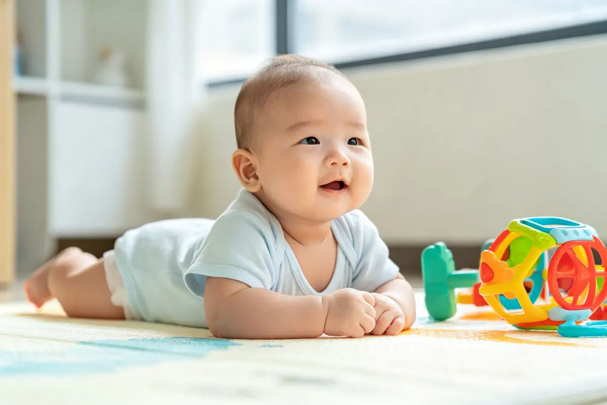 Baby Flat Head Syndrome: Prevention & Treatment — A Mom's Guide