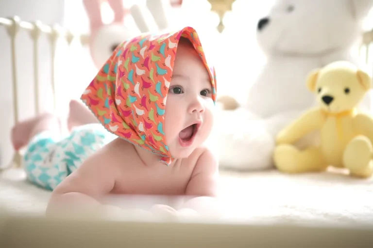 Choosing the Right Diaper Size for Your Baby